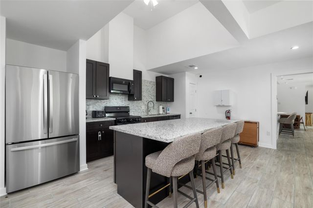 6004 Bois D Arc Street A, Houston, TX 77087