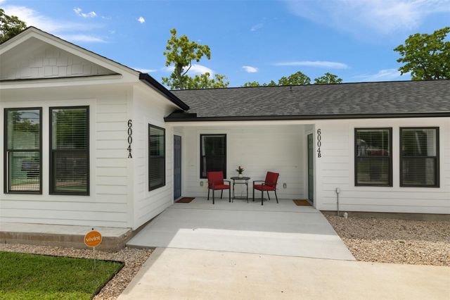 6004 Bois D Arc Street A, Houston, TX 77087