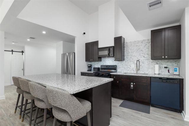 6004 Bois D Arc Street A, Houston, TX 77087