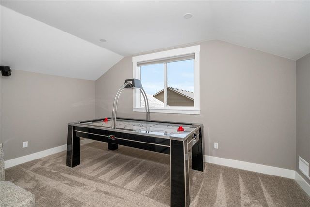 18126 N NEVADA Rd, Spokane, WA 99005