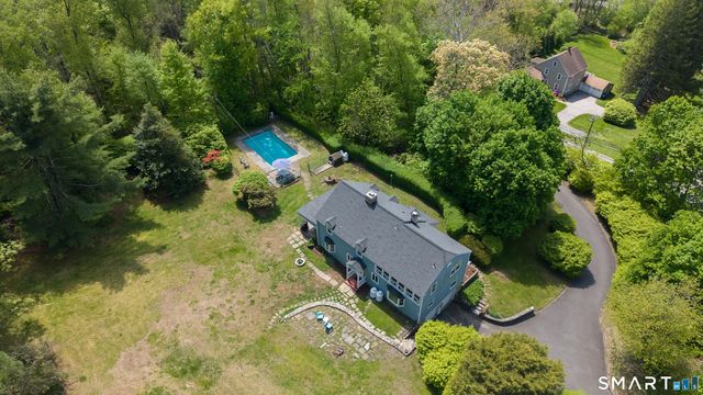 19 Junction Road, Brookfield, CT 06804