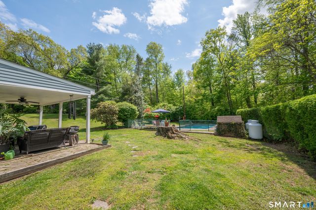 19 Junction Road, Brookfield, CT 06804