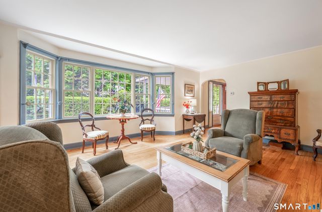 19 Junction Road, Brookfield, CT 06804