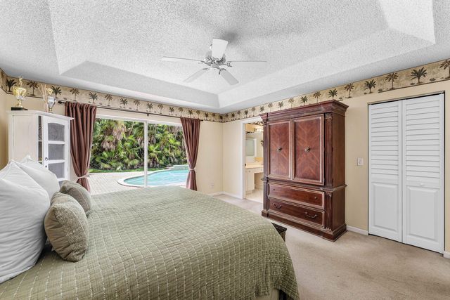 4824 S Lee Road, Delray Beach, FL 33445