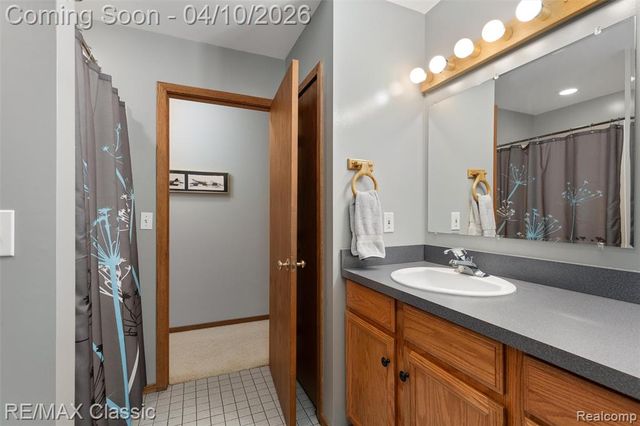 28085 Marcellus Drive, South Lyon, MI 48178