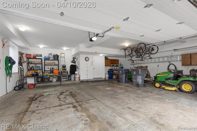 28085 Marcellus Drive, South Lyon, MI 48178