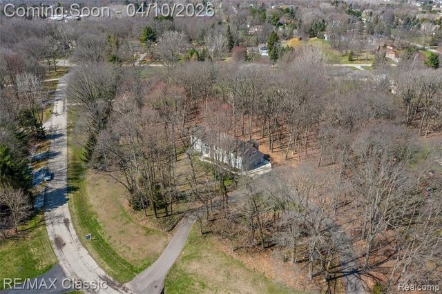 28085 Marcellus Drive, South Lyon, MI 48178