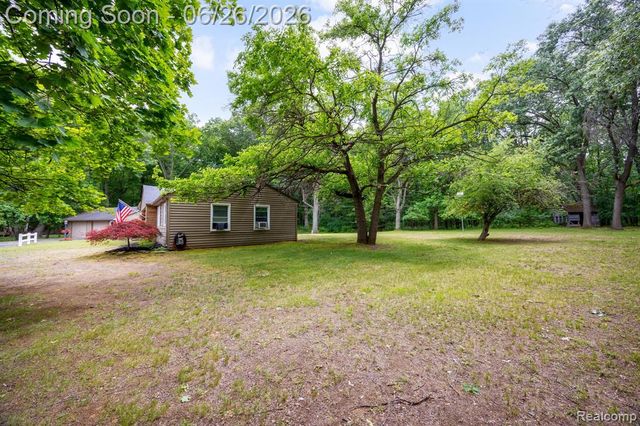 24193 Kraft Place, Romulus, MI 48174
