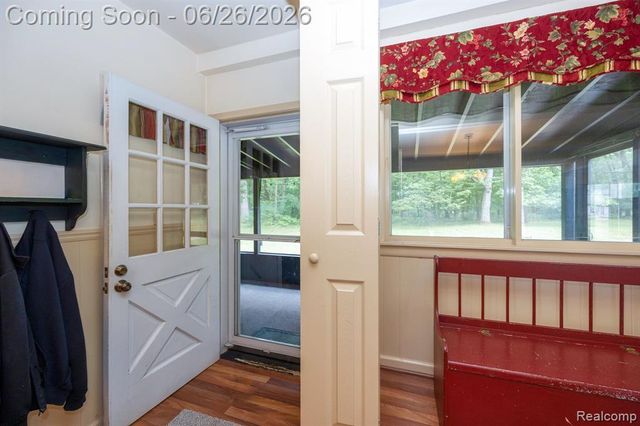 24193 Kraft Place, Romulus, MI 48174