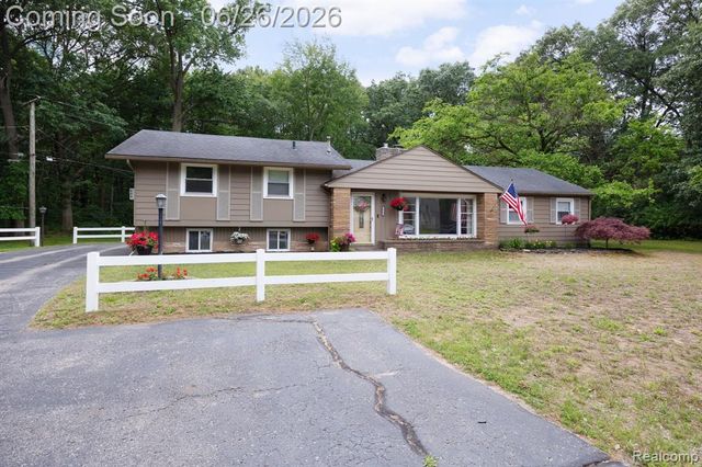 24193 Kraft Place, Romulus, MI 48174
