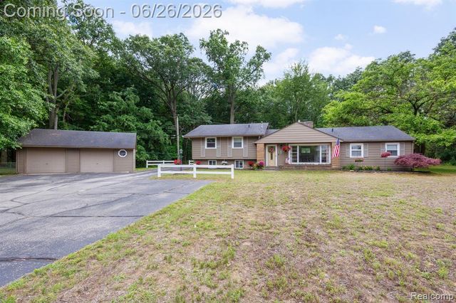24193 Kraft Place, Romulus, MI 48174