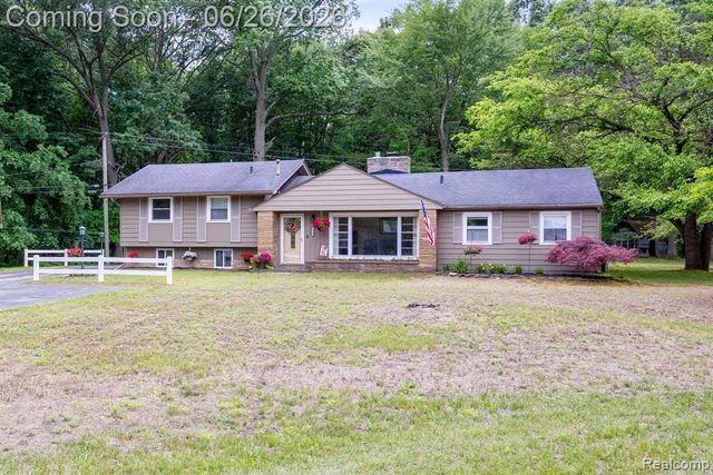 24193 Kraft Place, Romulus, MI 48174
