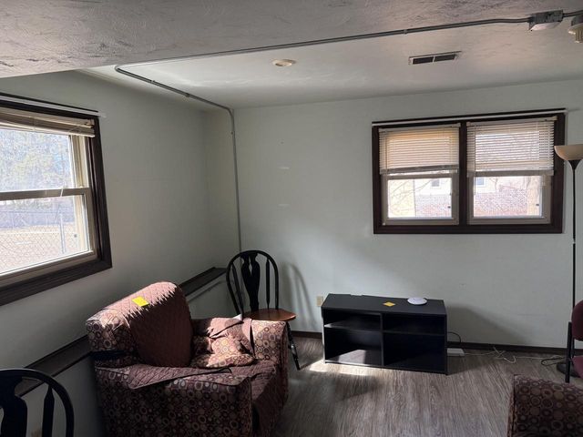 830 Edgewood DRIVE, Green Bay, WI 54311