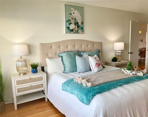 100 BLUFF VIEW DRIVE 308A, Belleair Bluffs, FL 33770