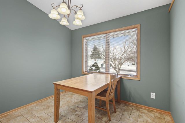 219 Chateau Drive, Cottage Grove, WI 53527