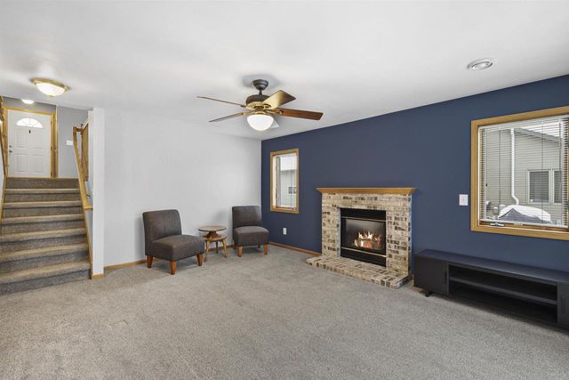 219 Chateau Drive, Cottage Grove, WI 53527