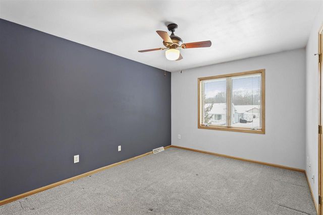 219 Chateau Drive, Cottage Grove, WI 53527