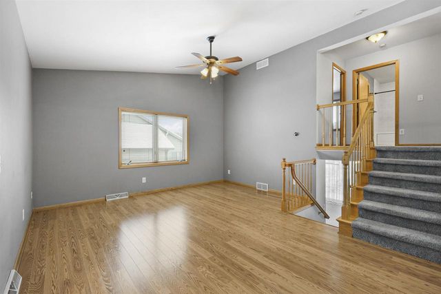 219 Chateau Drive, Cottage Grove, WI 53527