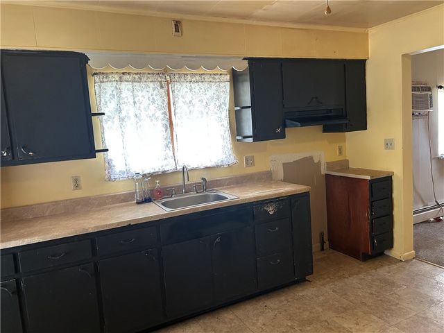 527 Green St, Belle Vernon, PA 15012
