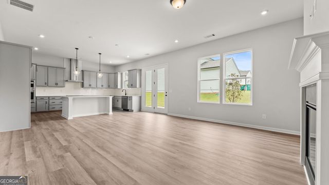 4326 Buttonwood Lane, Lilburn, GA 30047