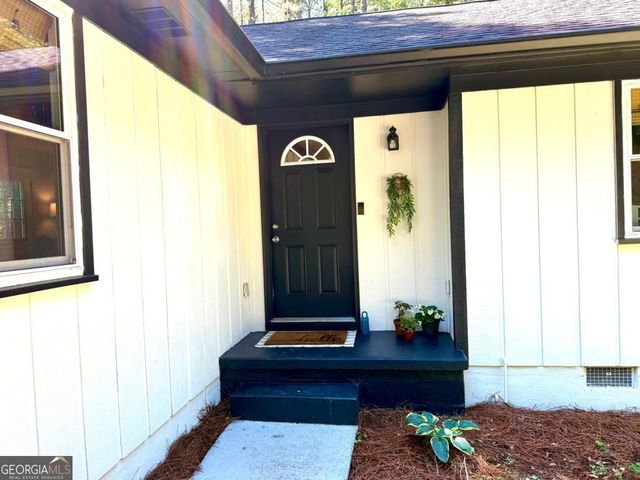 1177 Bob Smith Road, Sharpsburg, GA 30277