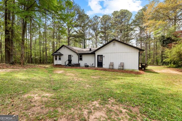 1177 Bob Smith Road, Sharpsburg, GA 30277