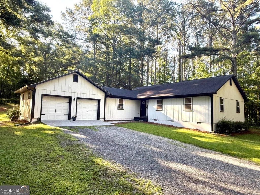1177 Bob Smith Road, Sharpsburg, GA 30277