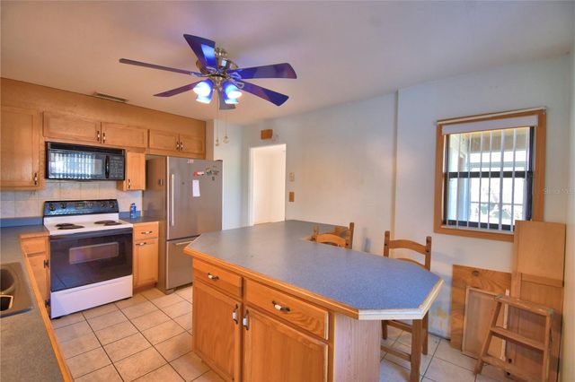 550 W PIERCE STREET, Lake Alfred, FL 33850