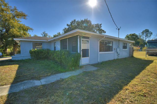 550 W PIERCE STREET, Lake Alfred, FL 33850