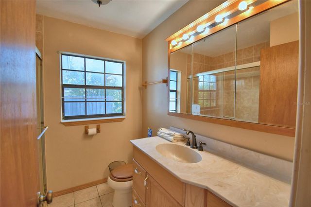 550 W PIERCE STREET, Lake Alfred, FL 33850