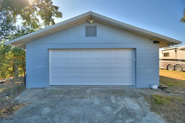 550 W PIERCE STREET, Lake Alfred, FL 33850