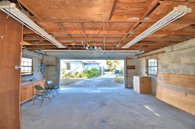 550 W PIERCE STREET, Lake Alfred, FL 33850