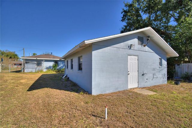 550 W PIERCE STREET, Lake Alfred, FL 33850