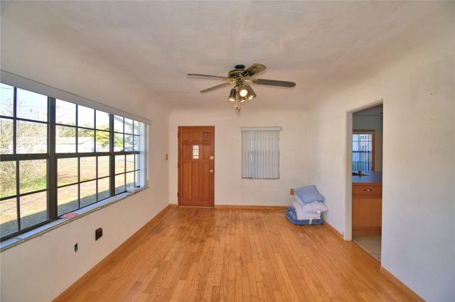 550 W PIERCE STREET, Lake Alfred, FL 33850