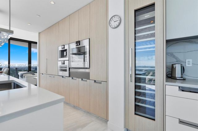 15701 Collins Ave 3605, Sunny Isles Beach, FL 33160