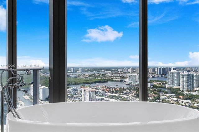 15701 Collins Ave 3605, Sunny Isles Beach, FL 33160