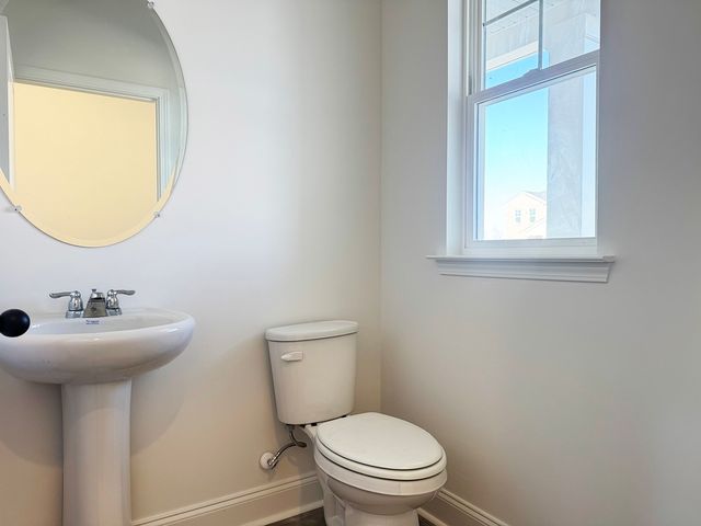 130 Dahlia Dr, La Vergne, TN 37086