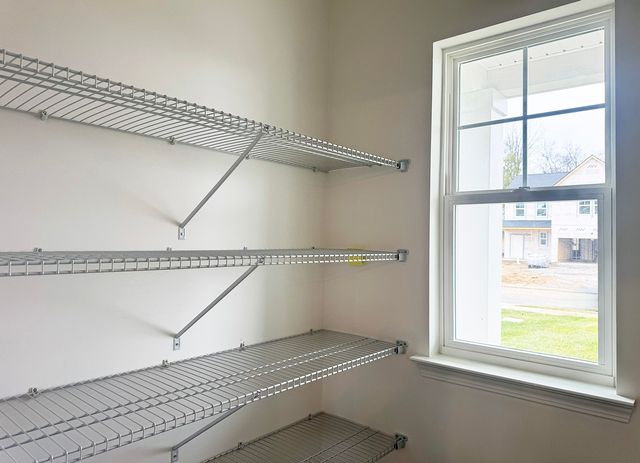 130 Dahlia Dr, La Vergne, TN 37086