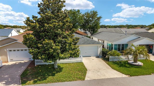 8221 SE 169TH PALOWNIA LOOP, The Villages, FL 32162