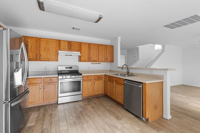 617 Riverway LN, Leander, TX 78641