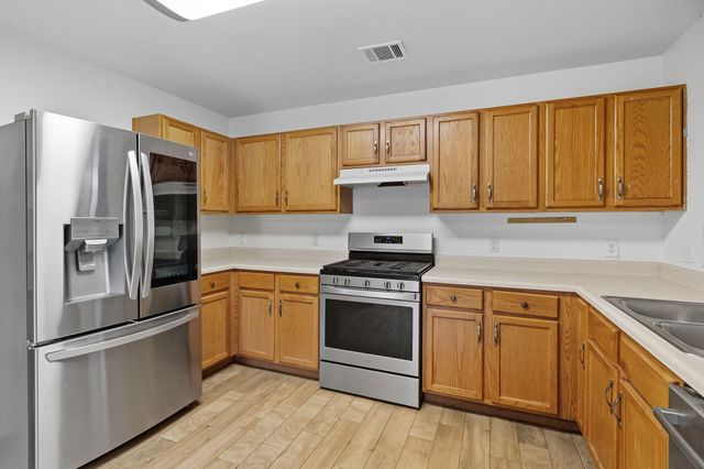 617 Riverway LN, Leander, TX 78641