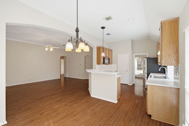 5440 Lake Powell Drive, Fort Worth, TX 76137
