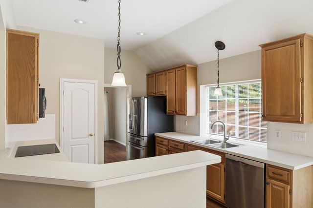 5440 Lake Powell Drive, Fort Worth, TX 76137