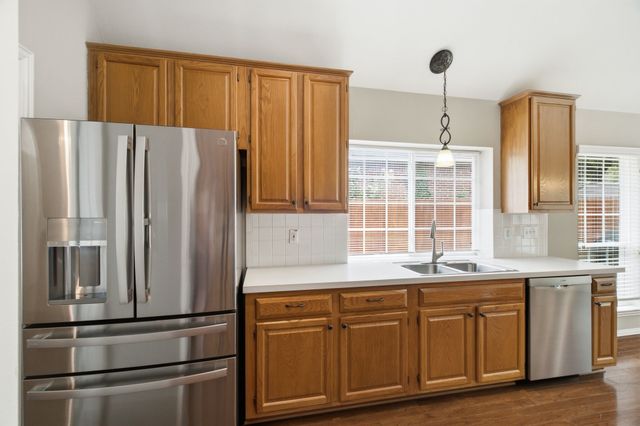 5440 Lake Powell Drive, Fort Worth, TX 76137