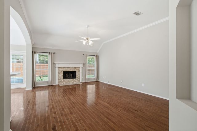 5440 Lake Powell Drive, Fort Worth, TX 76137
