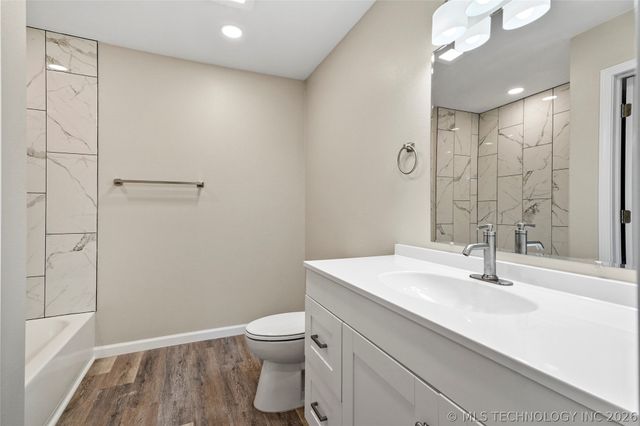 4010 W 54th Street S, Tulsa, OK 74107