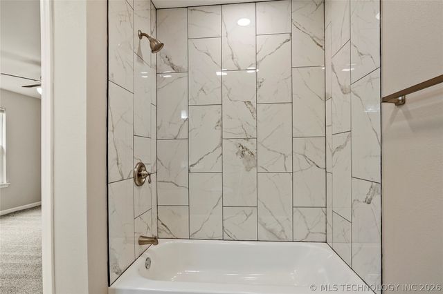 4010 W 54th Street S, Tulsa, OK 74107