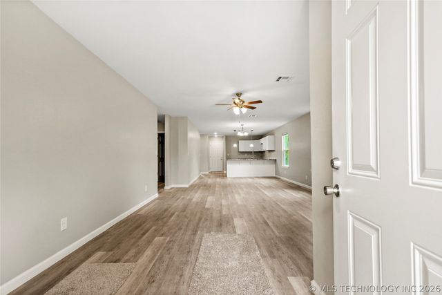 4010 W 54th Street S, Tulsa, OK 74107