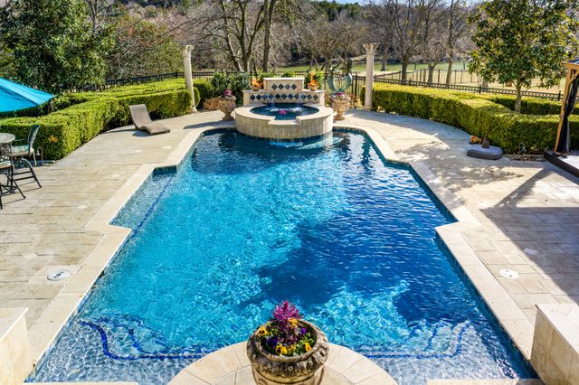 121 Blue Heron Lane, Heath, TX 75032