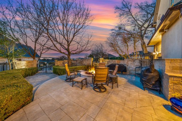 121 Blue Heron Lane, Heath, TX 75032